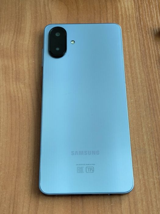 Samsung A07..+науш