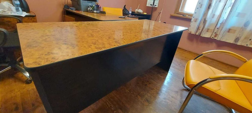 офис бюра и шкафчета