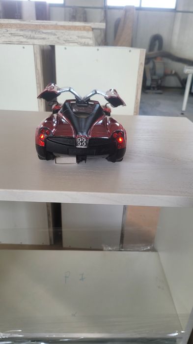 Pagani Huayra - дистанционно управление