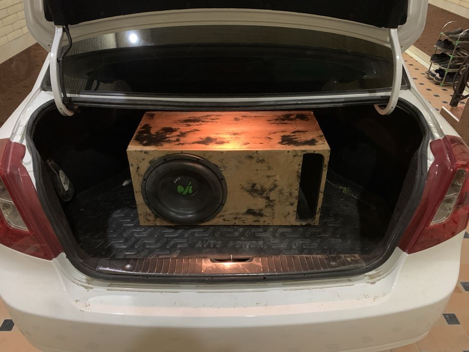 Сабвуфер deaf bonse fite s 1600ватт