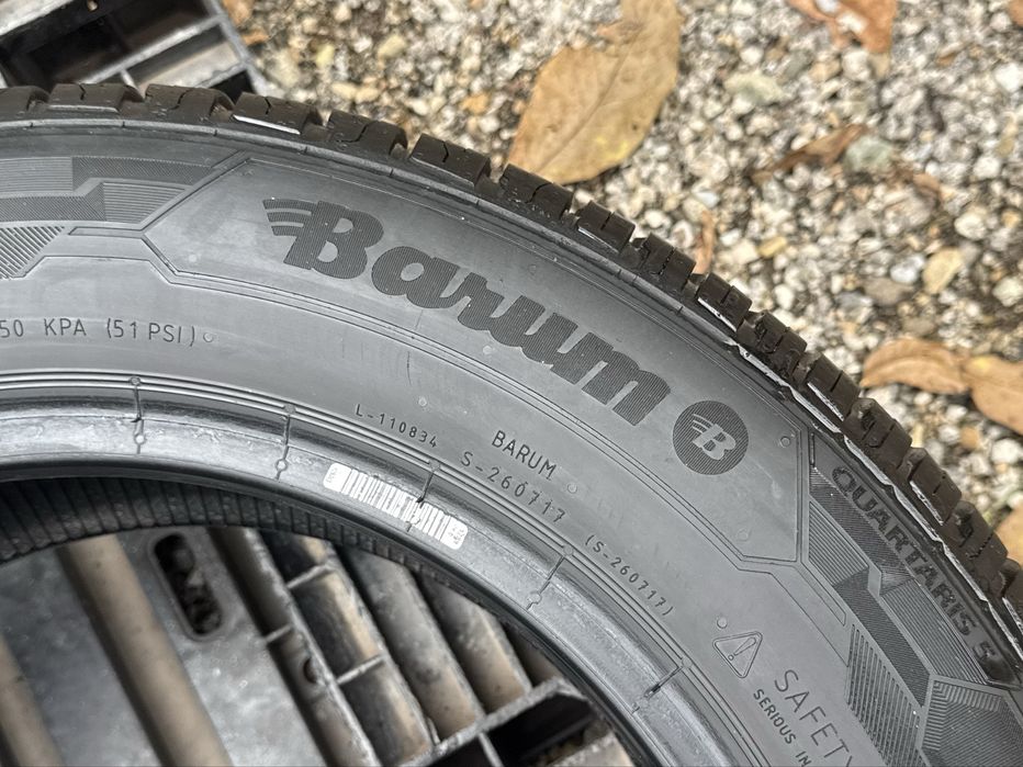 2бр.ЗИМНИ ГУМИ BARUM 195/60/15
