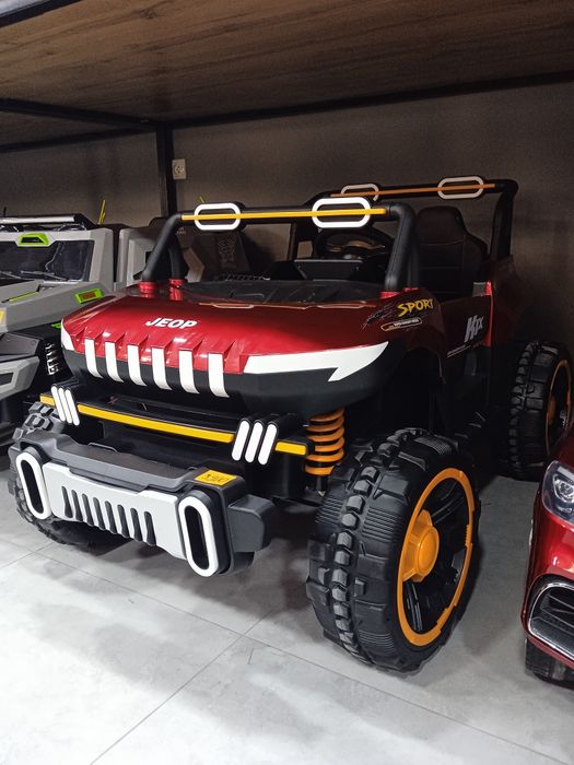 Bolalar elektromobili Jeep