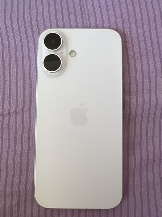 iPhone 16 128gb