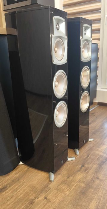 Тонколони Yamaha NS - 555  + Ресивър Pioneer SA-606