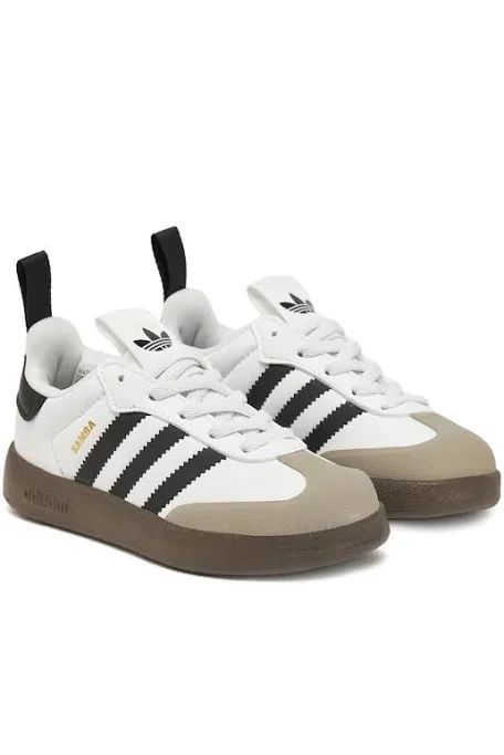 Adidas noi marime 40