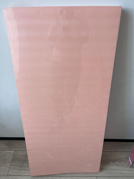 Продается ламинат, подложка, новые