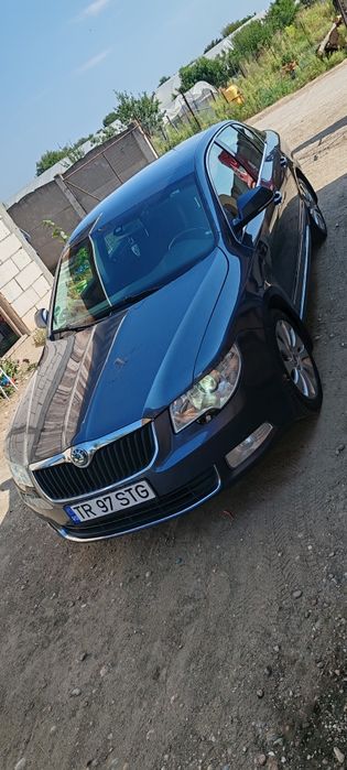 Skoda superb 2. 0 140 cp