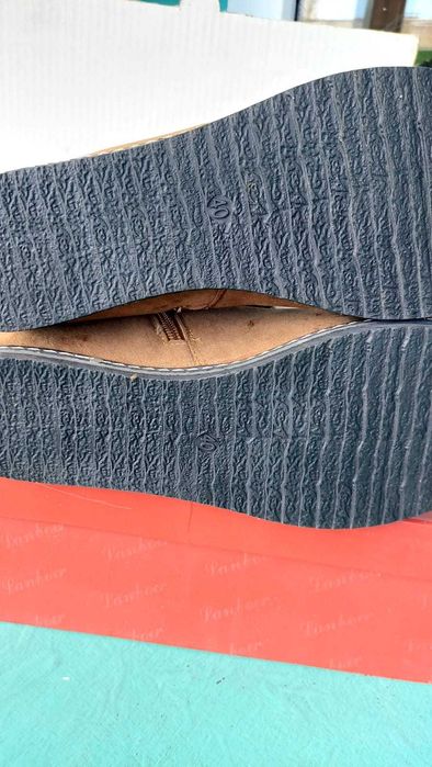 Теплые новые полусапожки