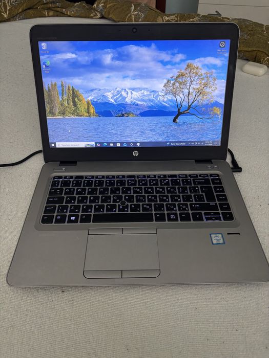 Лаптоп HP EliteBook 840 G3 / i5 / 8GB RAM / 256GB SSD / Хубава батерия