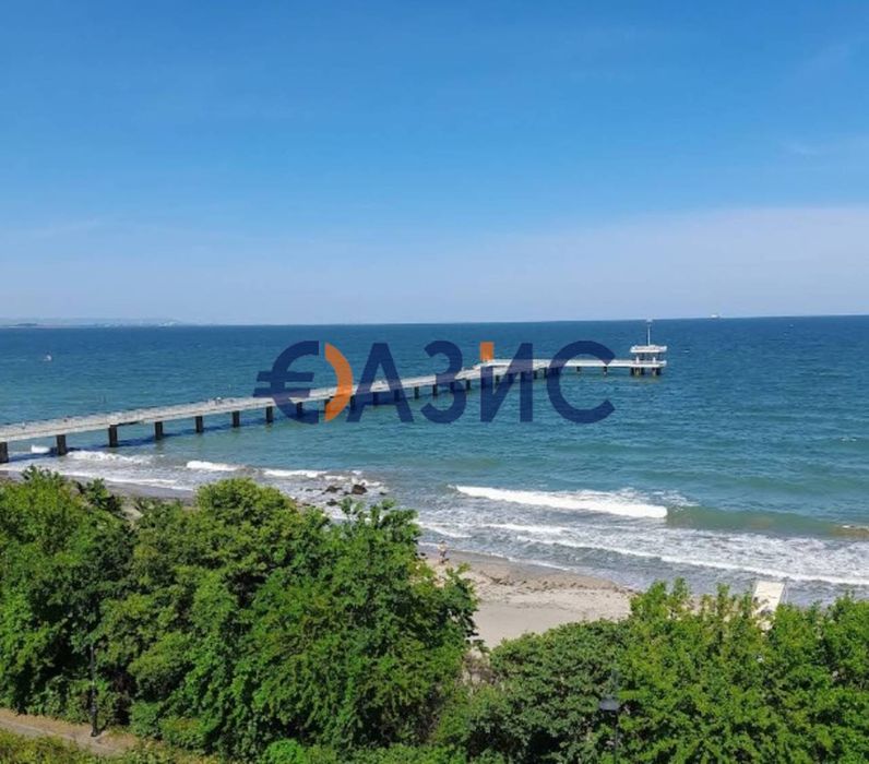 Продава се Тристаен апартамент в Бургас, Център - 104 кв.м за 1303 €/кв.м - Снимка #8