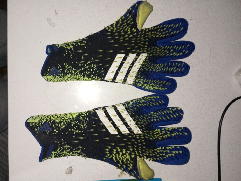 перчатки для ворот футбольные