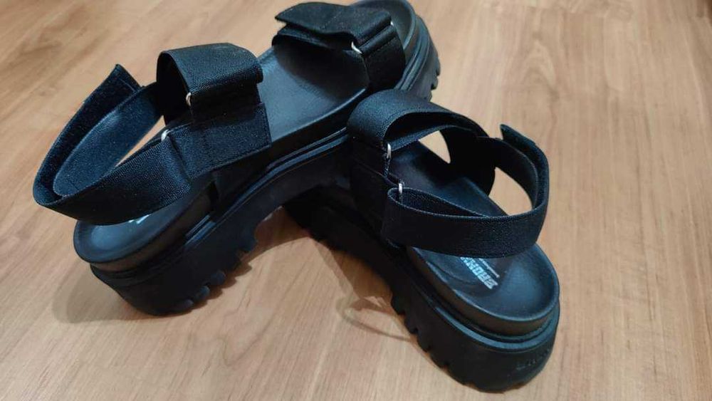 Нови Сандали Bronx