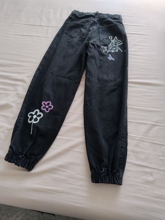 Vind 2 pantaloni fete