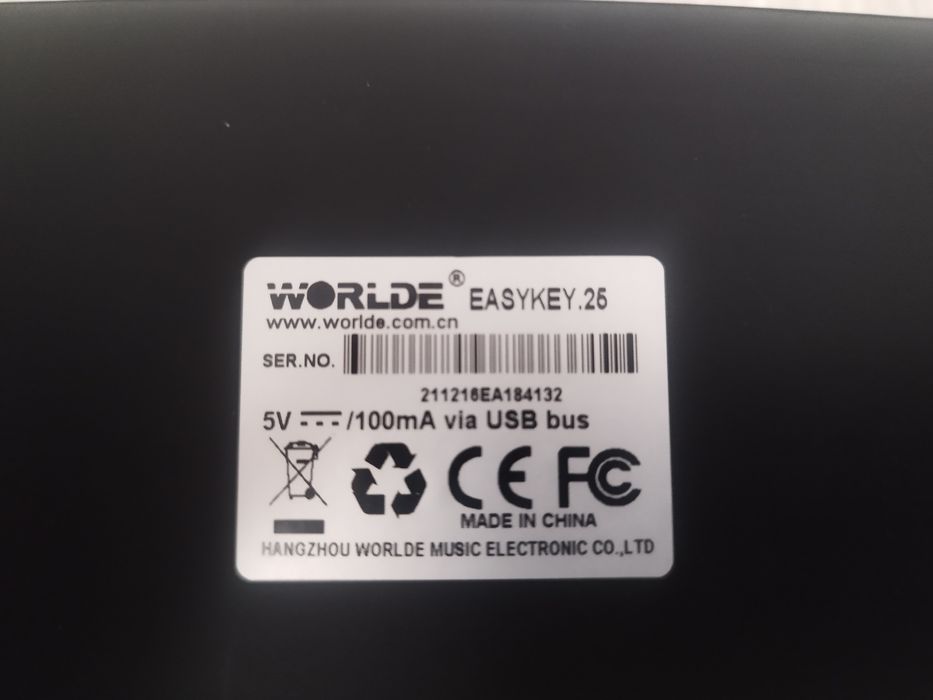 Продам Midi клавиатуру Worlde easykey 25
