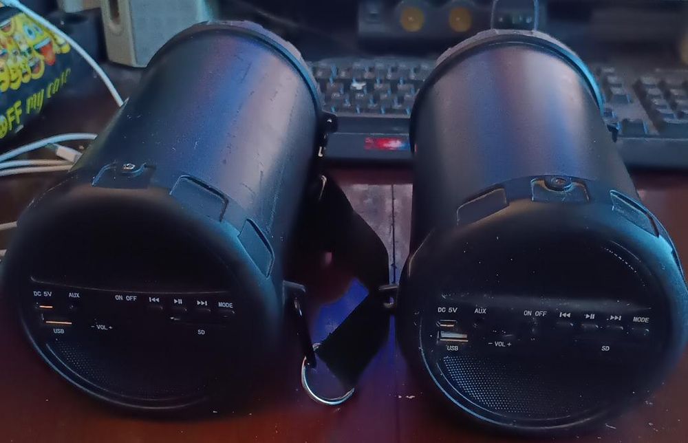 Vând 2 boxe wireless AKAI ABTS-11B! *Citiți descrierea*