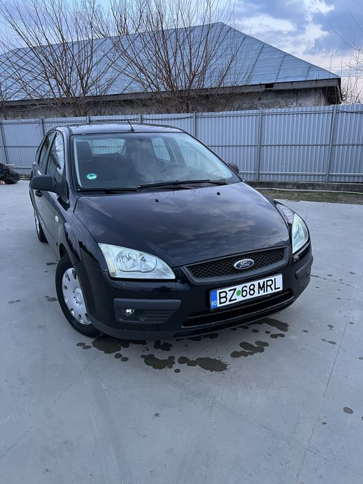 Vand Ford focus 1,6 benzina