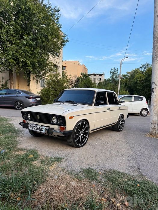 Vaz 2106 sotiladi