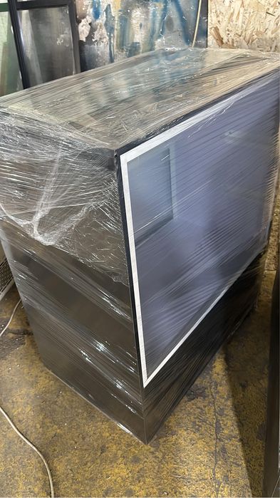 Витринный холодильник