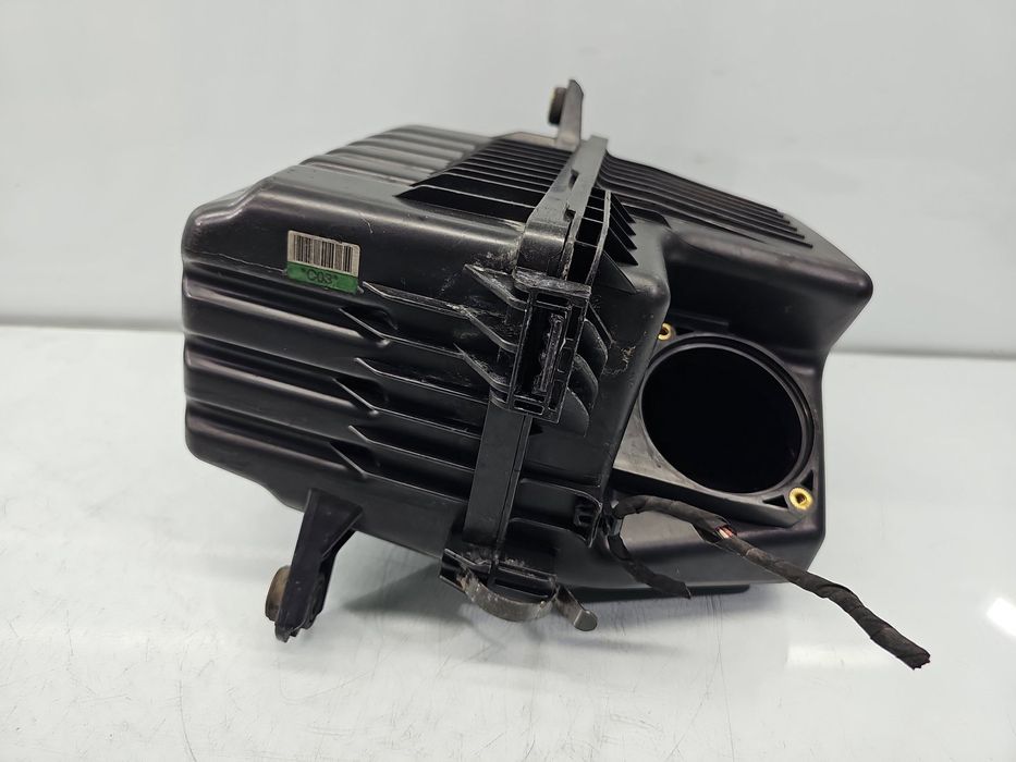 Carcasa filtru aer Hyundai Tucson (JM) [Fabr 2004-2010] 28110-2B200 2.