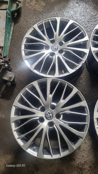 Диск от Тайота r18