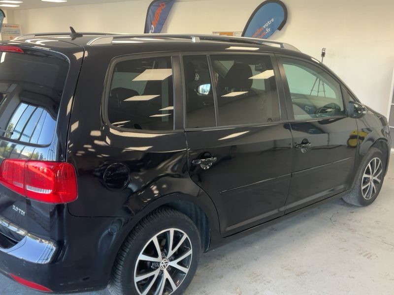 Volkswagen Touran 2.0 TDI Design Edition 2011