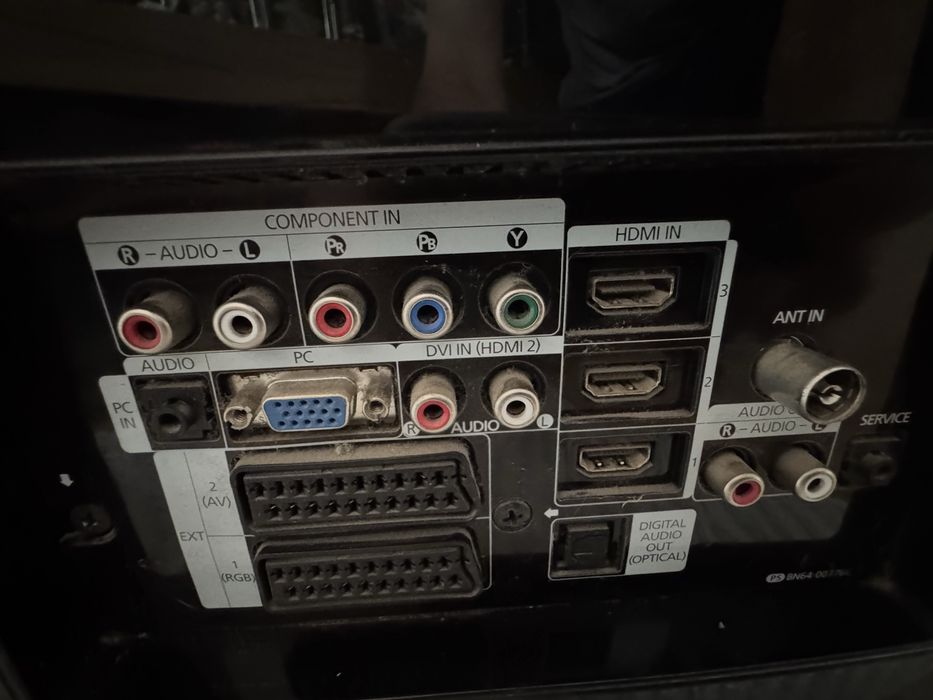 Vand TV Samsung non-smart