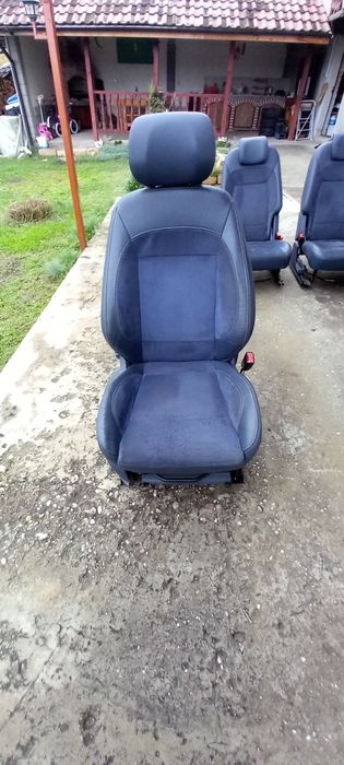 Салон за Форд S max