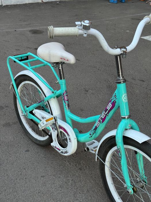 Продам детский велосипед в отличном состояние