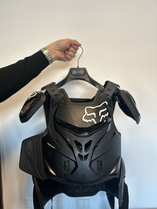 Armura Fox airframe pro