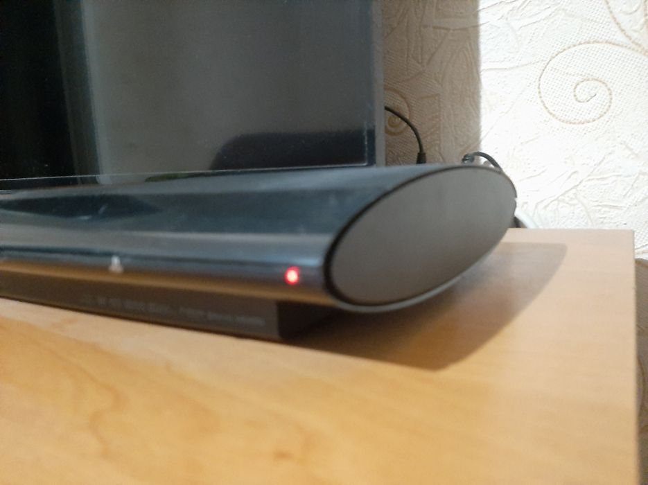 Продам playstation 3 super slim