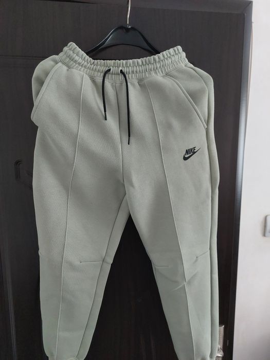 Nike Tech комплект L детски, зелен, 146–156 см