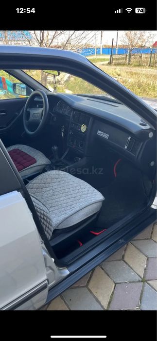 В продаже ауди 80 б4