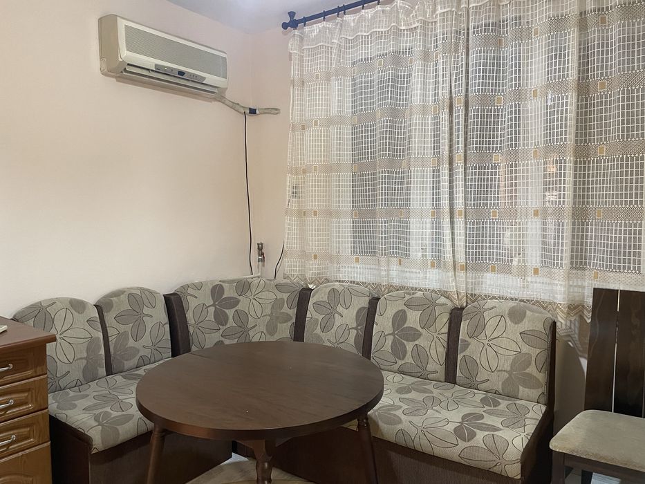 Дава се под наем Двустаен апартамент в Плевен, Идеален център - 50 кв.м за 265.2 € - Снимка #2