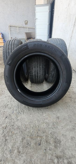 Продам  шины в отличном состоянии