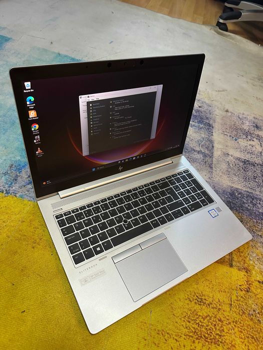 laptop Hp Elitebook 850 -g6, full hd, tast luminata, i5 gen 8, 8 gb, frumos