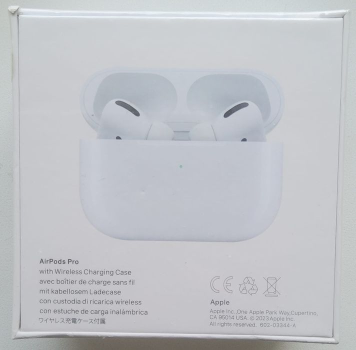 Наушники AirPods Pro