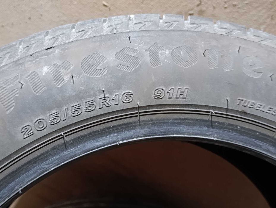 Автомобилни гуми Fireston