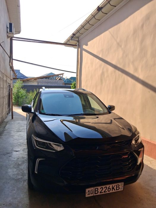 Chevrolet Tracker 2025 — 2