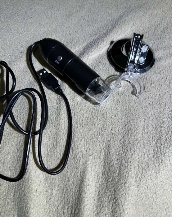 Дигитален микроскоп с USB кабел