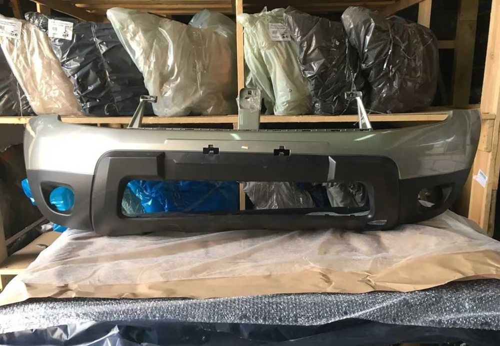 Бампер передний в цвет Renault Duster