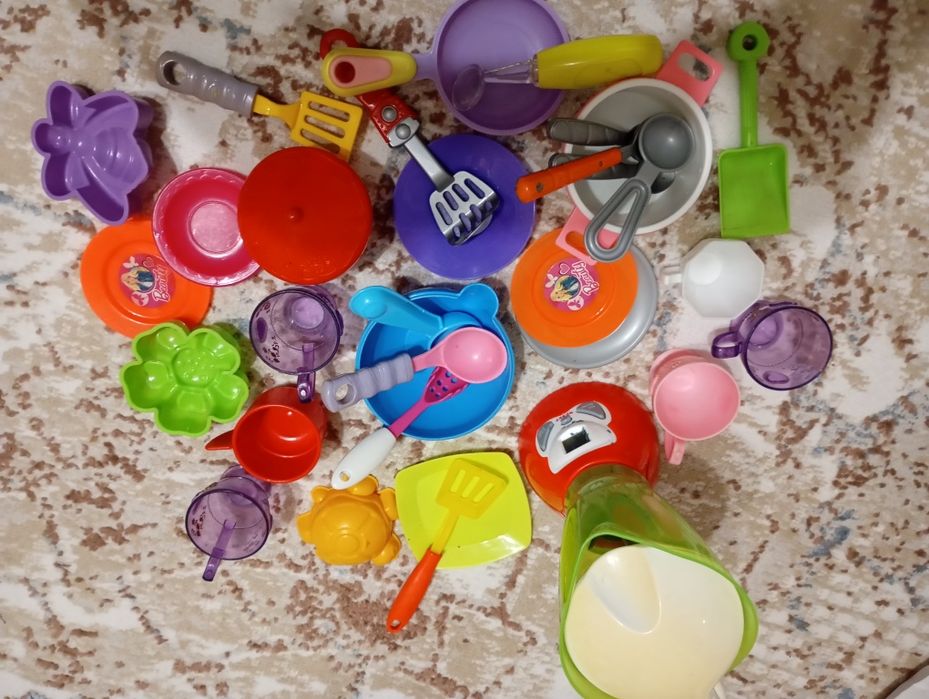 Продам      кухню