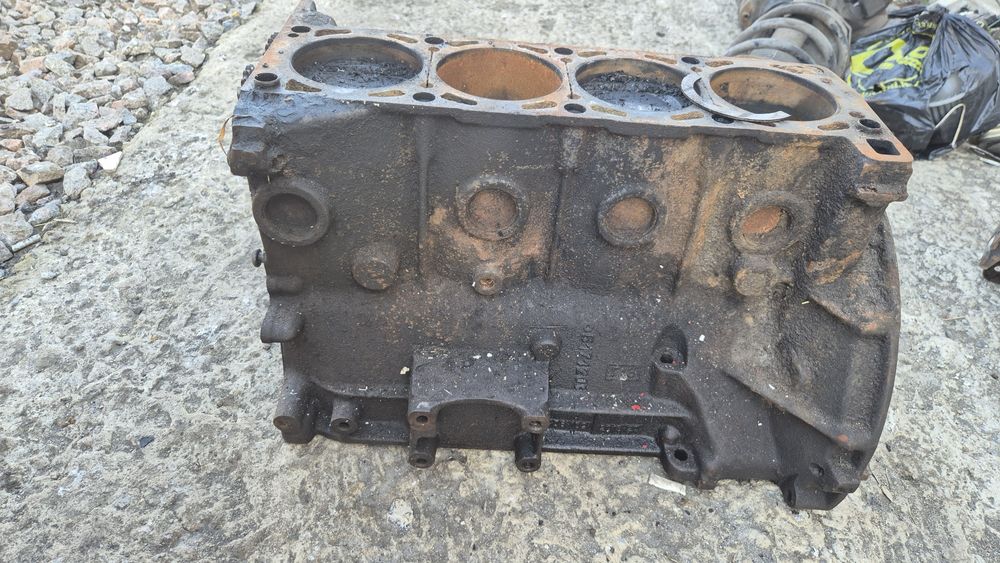 Продам блок на уаз хантер