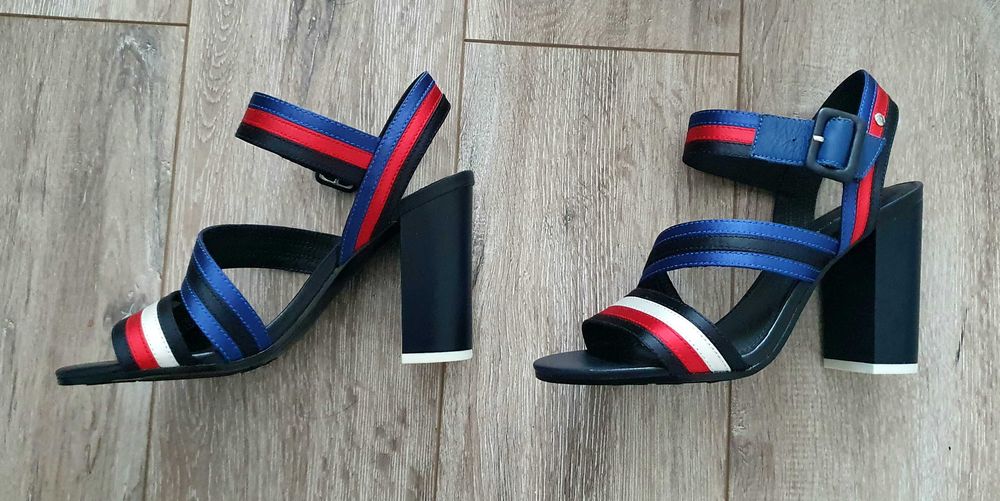 Sandale Tommy Hilfiger noi 37