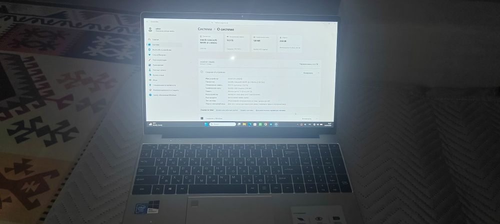 продам ноутбук Yami 11