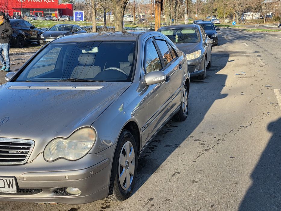 Mercedes C class w203