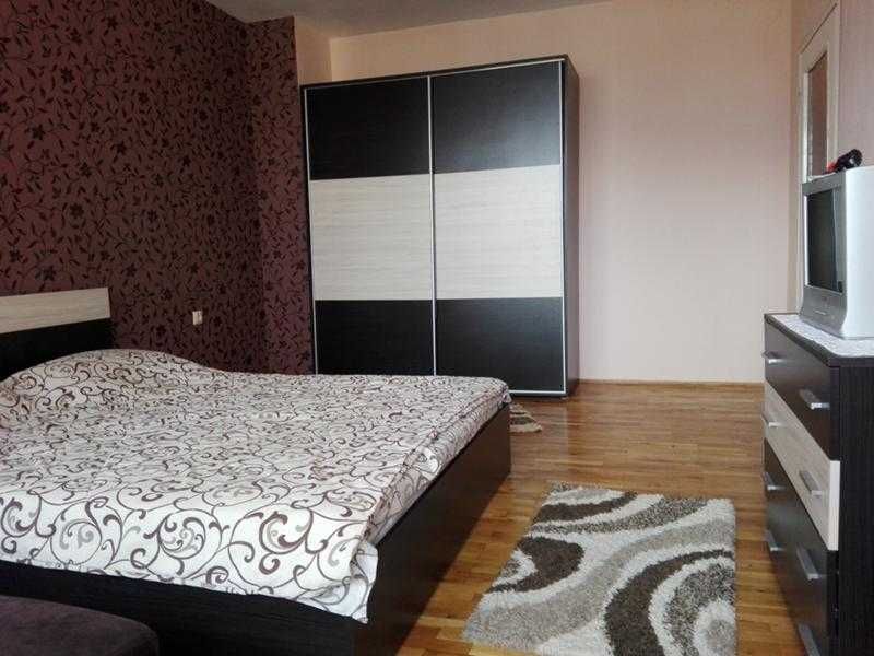 Двустаен имот в Дружба 1