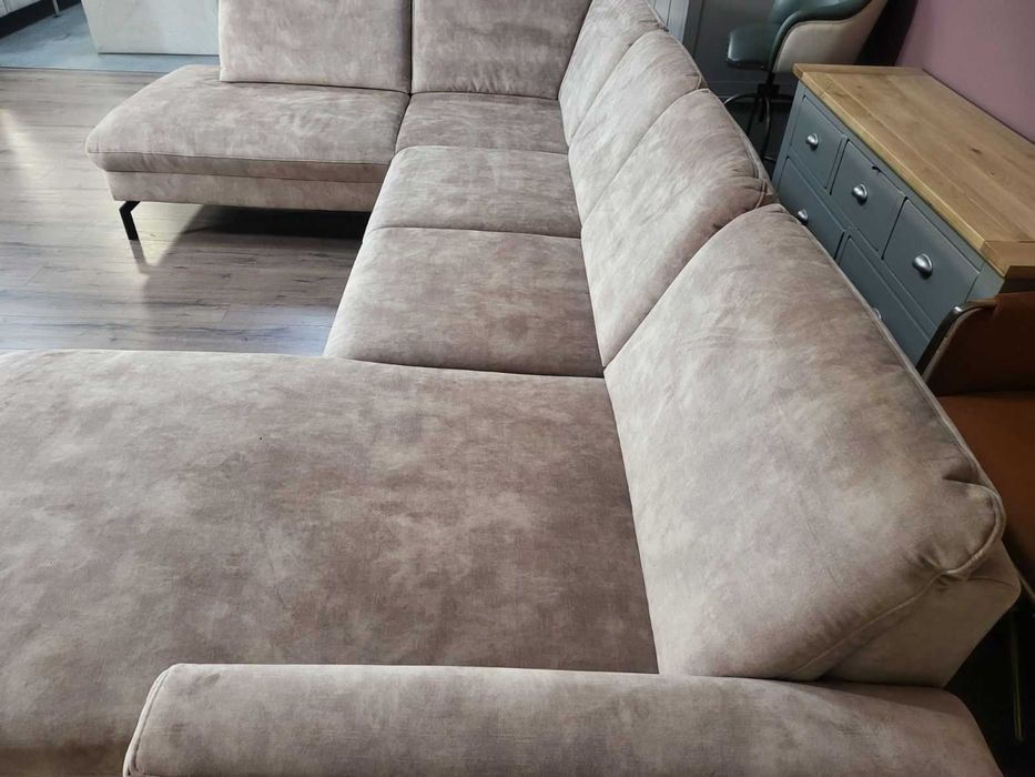 Светло кафяв/бежов П-образен ъглов диван от плат LS701521