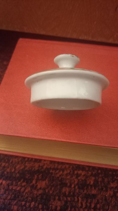 продаю старинные китайский чайник.