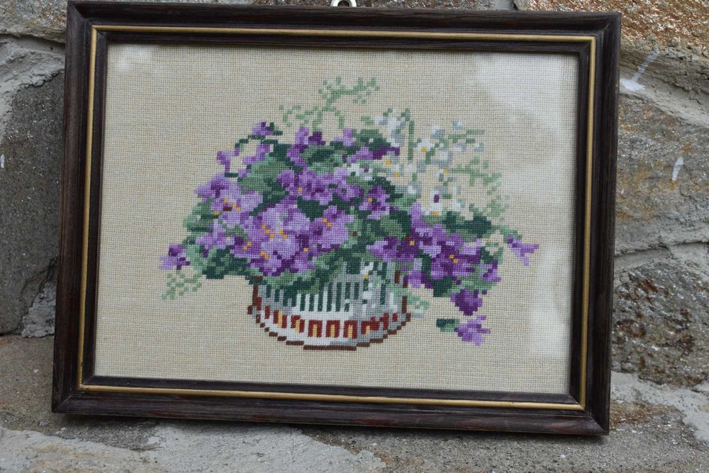 гоблен, теменужка