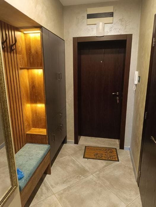Дава се под наем Двустаен апартамент в Варна, Център - 61 кв.м за 598.23 € - Снимка #9
